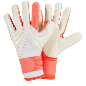 <b>Custom</b> Top Protective Professional Outdoor Goalkeeper Gloves High Quality Rubber Windproof Breathable Non-Slip Unisex Customized - Product Image 4