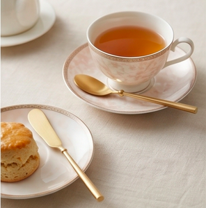 Juego de cubiertos minimalistas en oro mate con mango metálico, apto para lavavajillas, para bodas, uso doméstico y en cafeterías. - Product Image 3