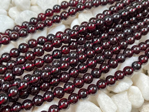 Perles Rondes en Grenat Naturel Polies de 8 mm pour la Fabrication de Bijoux et Bracelets (Vente en Gros) - Product Image 4