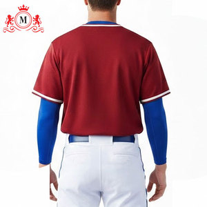 เสื้อเบสบอลสีแดงสำหรับผู้ชายพร้อมกางเกงสีขาวขอบสีน้ำเงินชุดยูนิฟอร์มโพลีเอสเตอร์ระบายอากาศได้ขนาดผู้ใหญ่ - Product Image 5