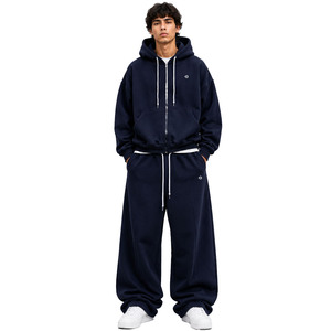 Nouvelle Collection : Ensembles de Luxe Personnalisés en Polaire Épaisse Couleur Unie, comprenant des Sweats à Capuche Zippés Coupe Boxy Oversize et des Pantalons de Survêtement Amples à Jambes Larges - Product Image 1