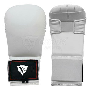 Fabriqués dans les meilleurs matériaux, gants de karaté de couleur unie, équipement d'arts martiaux, gants de karaté à bas prix, gants de karaté sur mesure. - Product Image 4