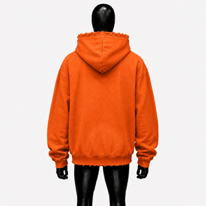 Sweat à capuche zippé oversize orange avec imprimé étoile rouge, bords déchirés, style streetwear unisexe, coupe ample, fermeture éclair intégrale - Product Image 2