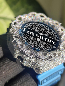 Reloj Laysware de Lujo con Diamantes Moissanite VVS, Resistente al Agua, Correa de Goma Azul Cielo, Bisel Plateado con Diseño de Espinas - Product Image 2