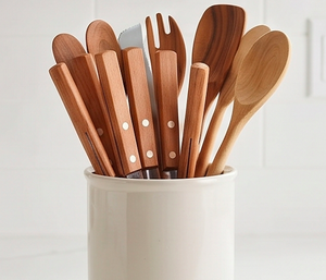 Couverts à manche en bois naturel, finition polie miroir avec poignée en bois naturel, design minimaliste, compatibles lave-vaisselle, pour usage en cuisine - Product Image 2