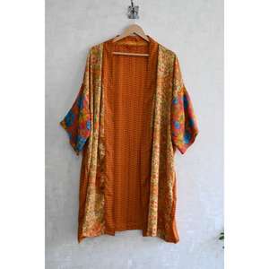 Kimono de Lujo con Parches de Seda para Mujer, Bata Larga de Diseño Bohemio, Ropa de Dormir, Regalo de Lujo - Product Image 1