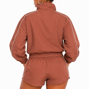 Veste coupe-vent zippée et short pour femme, ensemble deux pièces, taille élastique, style sportif, coupe régulière, vêtements pour femmes - Product Image 2