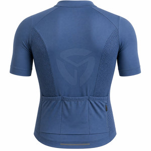 Uniforme de Ciclismo Estilo Club, Tela Cómoda y Ligera, Perfecto para Entrenamientos, Carreras y Uso Diario - Product Image 4