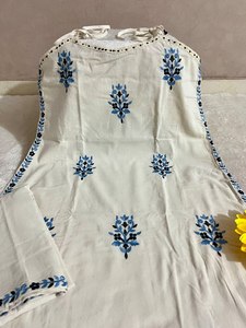 Conjunto de Kurta y Pantalón de Algodón sin Mangas, Estilo Étnico Indio de Bollywood, 2 Piezas, Estampado Floral Blanco, para Fiestas de Invierno/Verano, para Mujer, Venta al Por Mayor - Product Image 4