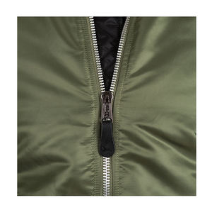 Chaqueta de Invierno Personalizada de Alta Calidad para Hombre, Diseño Moderno, Resistente al Viento, con Decoración de Botones y Tela de Cuero - Product Image 2