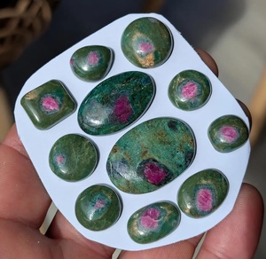 Cabujón de rubí en fuchsite de base plana para engaste de colgante de joyería con envoltura de alambre, suministros para joyería de macramé y metalistería, piedra preciosa - Product Image 3