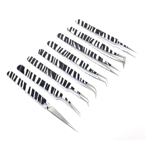 Pinzas Profesionales para Pestañas, Punta Fina de Precisión, Diseño Degradado, Mango Ergonómico Antideslizante, Recubrimiento de Color - Product Image 2