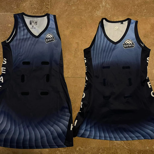 Chemises de netball pour femmes de haute qualité, ensemble de 2 pièces pour l'été, jupe de tennis personnalisée - Product Image 1