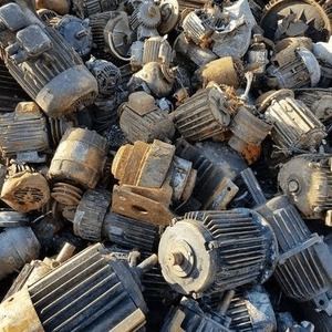 เศษมอเตอร์ไฟฟ้าจำนวนมากพร้อมสายทองแดงและโครงเหล็กสำหรับการแปรรูปเศษโลหะ - Product Image 4