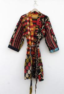 Recién llegado, chaqueta Kantha de algodón indio, chaqueta de edredón Kantha Vintage, Kimono largo clásico con cinturón y chaqueta de mujer de cuello grande - Product Image 4