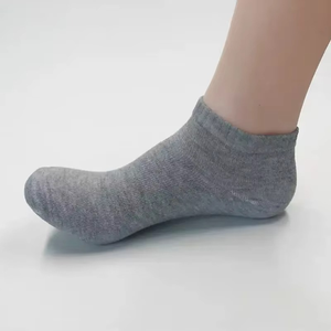 Calcetines Cómodos de Longitud Media, Tejido Suave, Ajuste Elástico, Material Transpirable, Accesorio de Calzado Informal para Uso Diario - Product Image 5