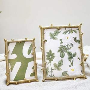 Cadre photo en métal doré de luxe, cadre photo moderne en aluminium pour accrocher au mur, à poser sur table, décoration intérieure, cadre photo de mariage - Product Image 6