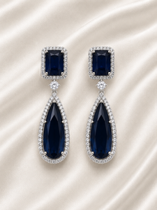 Élégance intemporelle – Boucles d'oreilles pendantes étincelantes – Boucles d'oreilles pendantes élégantes en cristal – Éclat royal - Product Image 5