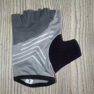 NOUVEAU Gants de cyclisme sportifs en polyester, demi-doigts, respirants, séchage rapide, légers, antidérapants, durables, unisexes, pour VTT, vélo, gym, Dot - Product Image 2