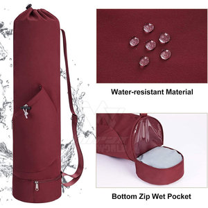 Interior espacioso para estilos de vida activos. Moderna bolsa de yoga con tela resistente y compartimentos seguros para el equipo de ejercicio diario. - Product Image 3