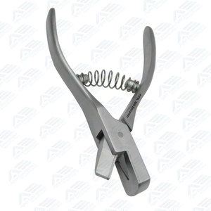 Lightweight 6" Stainless Steel Veterinary <b>Ear</b> Notcher Manual Pig Sheep and Goat <b>Ear</b> Tagging <b>Tool</b> with Precision Notching - Product Image 3