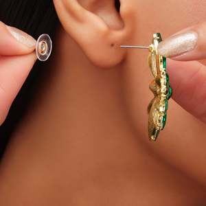 PRAO Boucles d'oreilles en cristal feuillu anti-ternissement émeraude style marquise - Product Image 1