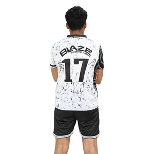 ชุดฟุตบอล Blaze Fight Wear แบบสั่งทำพิเศษ เสื้อเจอร์ซีย์พิมพ์ลายดิจิตอล ระบายอากาศได้ดี ป้องกันรังสียูวี น้ำหนักเบา ผลิตจากผ้าโพลีเอสเตอร์ 100% - Product Image 3