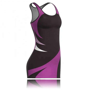Tenues de netball personnalisées OEM, tissu polyester respirant à séchage rapide, ensemble de vêtements avec nom et numéro d'équipe pour les clubs - Product Image 6
