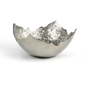 Handmade Metal Bowl Luxury Decorative Fruit Bowl Home Decor for Home Hotel Restaurant <b>Dinnerware</b> Bowl Manufacturer and Exporter - Product Image 5