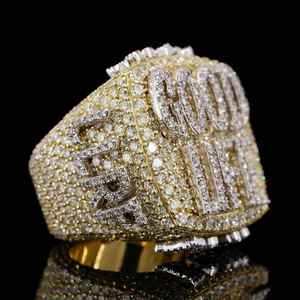 Anillo de Moissanita de Lujo para Campeonato, con Nombre Personalizado y Letra de Campeón, Engaste Manual, Estilo Hip Hop, Bañado en Rodio - Product Image 4