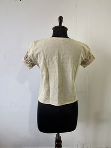 Bohemian Tribal Print <b>Top</b> for Women Half Sleeve Breathable <b>Top</b> <b>Festive</b> Wear Indian <b>Top</b> At Wholesale Price - Product Image 3