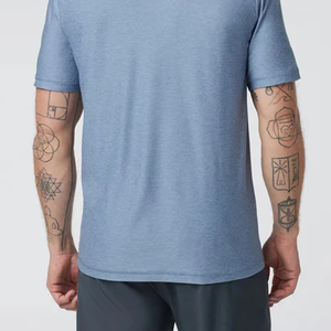 T-shirt décontracté pour homme, nouveau design, bleu acier, avec logo personnalisé, coupe confortable et moderne, style de vie actuel. - Product Image 6