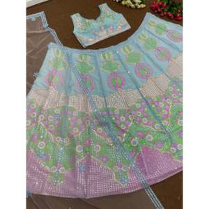 Robes de soirée design Belle Lehenga Choli avec Dupatta pour fête - Product Image 3