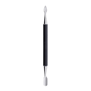 Cuchara de Manicura Profesional de Doble Punta de Acero Inoxidable con Empujador de Cutículas de Silicona Negra Suave y Acabado Pulido Espejo - Product Image 1