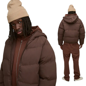 Dernière Veste matelassée en vinyle brillant pour homme, design personnalisé, style tendance urbain, fabrication en gros - Product Image 3