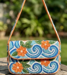 Sac à bandoulière brodé de perles de rocaille motif palmier, sac à main décoratif pour femme, idéal pour les soirées et mariages - Product Image 4