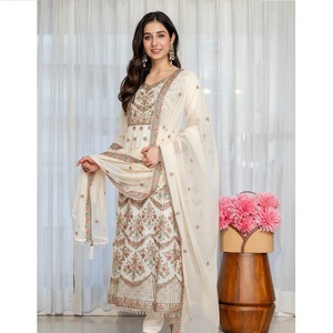 Ensemble Anarkali Pent Dupatta avec broderie au fil et travail de sequins, robe traditionnelle pour les fêtes et la saison des mariages, export en gros - Product Image 1