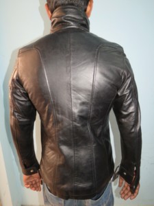 Blouson de motard en cuir véritable pour homme, col mandarin, fermeture éclair sur le devant, logo, décontracté, réversible, coupe classique, pour l'automne - Product Image 4