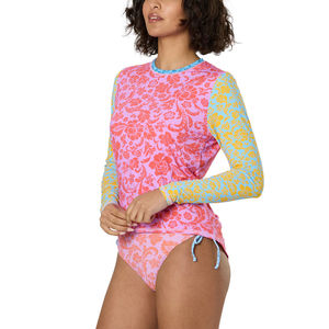 Camiseta de Manga Larga con Logo y Estampado Completo para Mujer, Protección UV, Diseño Personalizado por Sublimación, Venta al por Mayor - Product Image 4