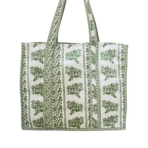 Sac fourre-tout en coton brodé floral bohème, ouvert en dessus, toutes saisons, design à panneaux - Product Image 1
