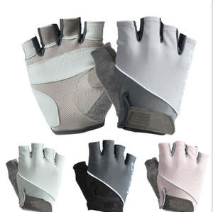 Guantes de Ciclismo sin Dedos con Acolchado de Espuma Antichoque, Protección UV, Palma Antideslizante para Bicicletas, Deportes y Actividades al Aire Libre - Product Image 5