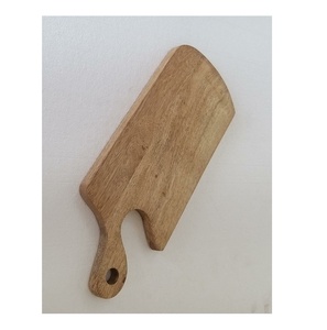 Tabla de cortar clásica de madera natural hecha a mano, producto de alta comercialización para el hogar, hotel y restaurante - Product Image 4