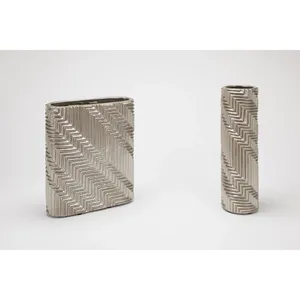 แจกันดอกไม้เหล็กดีไซน์ริมชายฝั่ง ทันสมัย เป็นมิตรกับสิ่งแวดล้อม สำหรับตกแต่งโต๊ะ ระดับพรีเมียม ตกแต่งภายในอย่างหรูหรา สำหรับพื้นที่อยู่อาศัยที่มีระดับ - Product Image 2