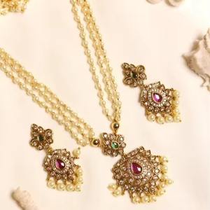 Complete Afghan Bridal Jewelry Set Featuring <b>Ruby</b> And Emerald Rectangular Stone Floral Motif <b>Necklace</b> - Product Image 6