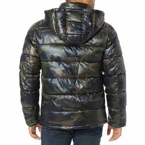 Veste matelassée d'hiver pour homme avec logo personnalisé, capuche brillante de haute qualité, col montant, fermeture éclair, broderie, collection 2026 - Product Image 5
