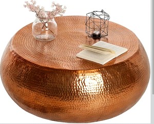 Mesa de Centro Moderna y Duradera con Acabado Dorado Martillado para Sala de Estar, Decoración del Hogar y Regalos - Product Image 6