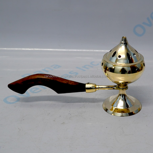 Quemador de incienso de latón para carbón y Loban Dhoop con mango de madera, soporte portátil para Bakhoor para el hogar, el templo y la meditación - Product Image 3