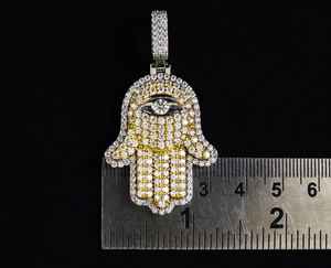 Delicado Colgante de Mano de Hamsa, Joyería Espiritual de Buena Suerte, Colgante de Plata 925, Colgante Mano de Fátima, Colgante Hip Hop Iced Out Faith - Product Image 2