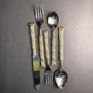 Ensemble de couverts en bambou doré avec manche articulé, style naturel créatif, acier inoxydable, 5 pièces, design bambou, vaisselle de table - Product Image 2