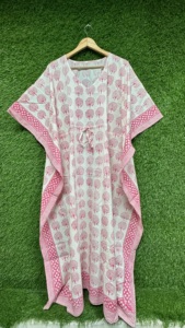 Caftán de Algodón con Estampado Floral Rosa, Hecho a Mano en India, para Mujer, Verano/Primavera, Ecológico, Cómodo, Vestido de Noche, Vestido Largo para Embarazadas, Estilo Boho - Product Image 2